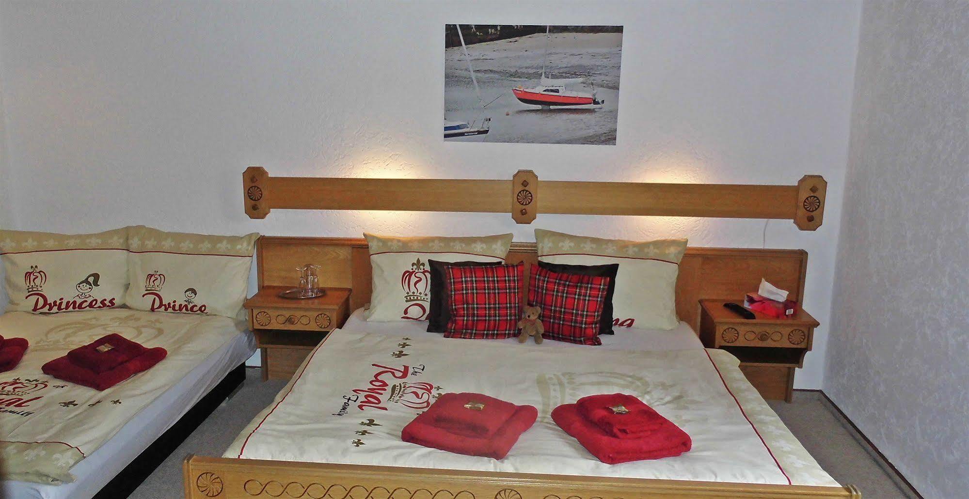 Scottish Highlander Guesthouse Mauth Extérieur photo